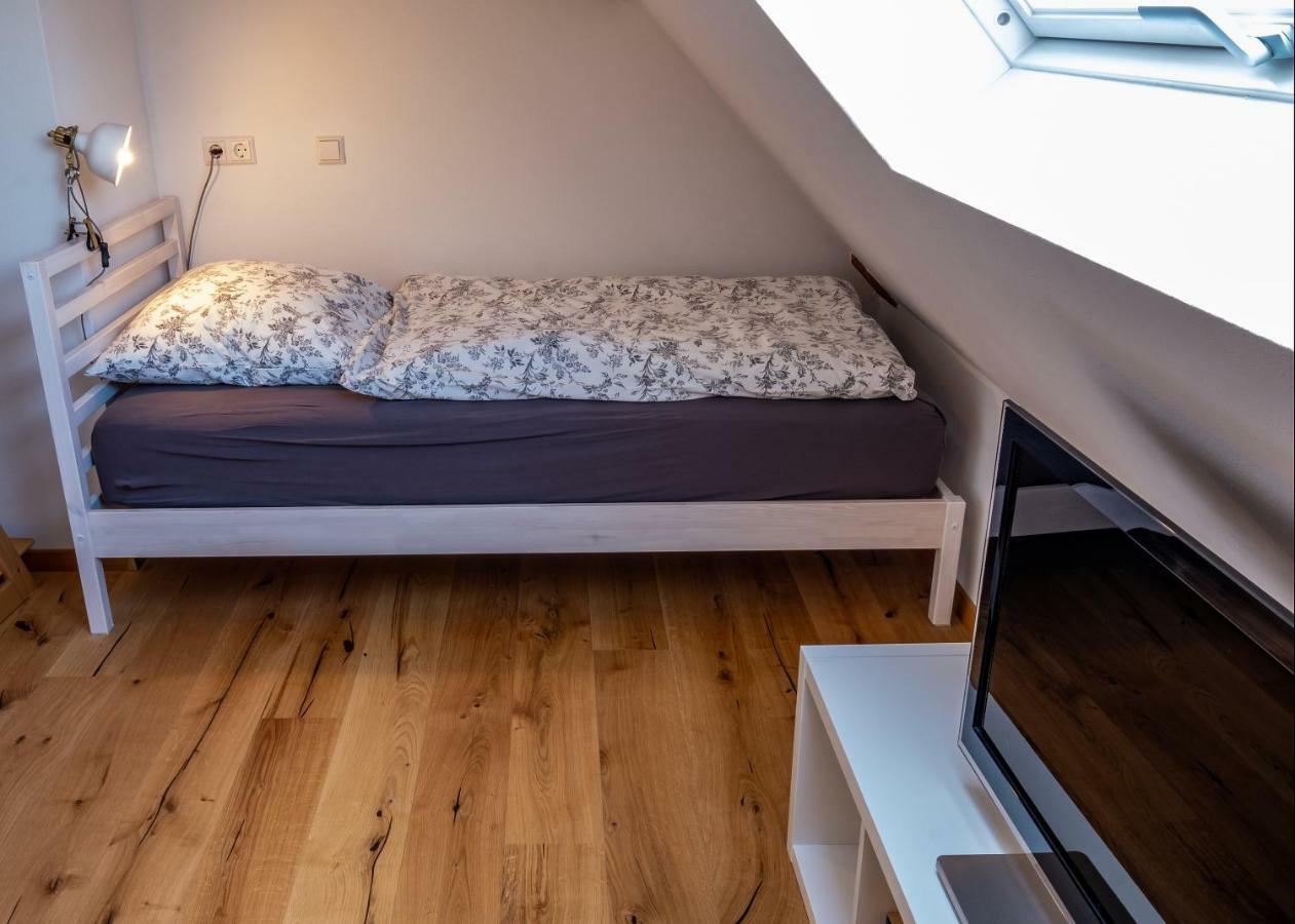 Ferienloft In Der Blauen Scheune Binzen Ngoại thất bức ảnh